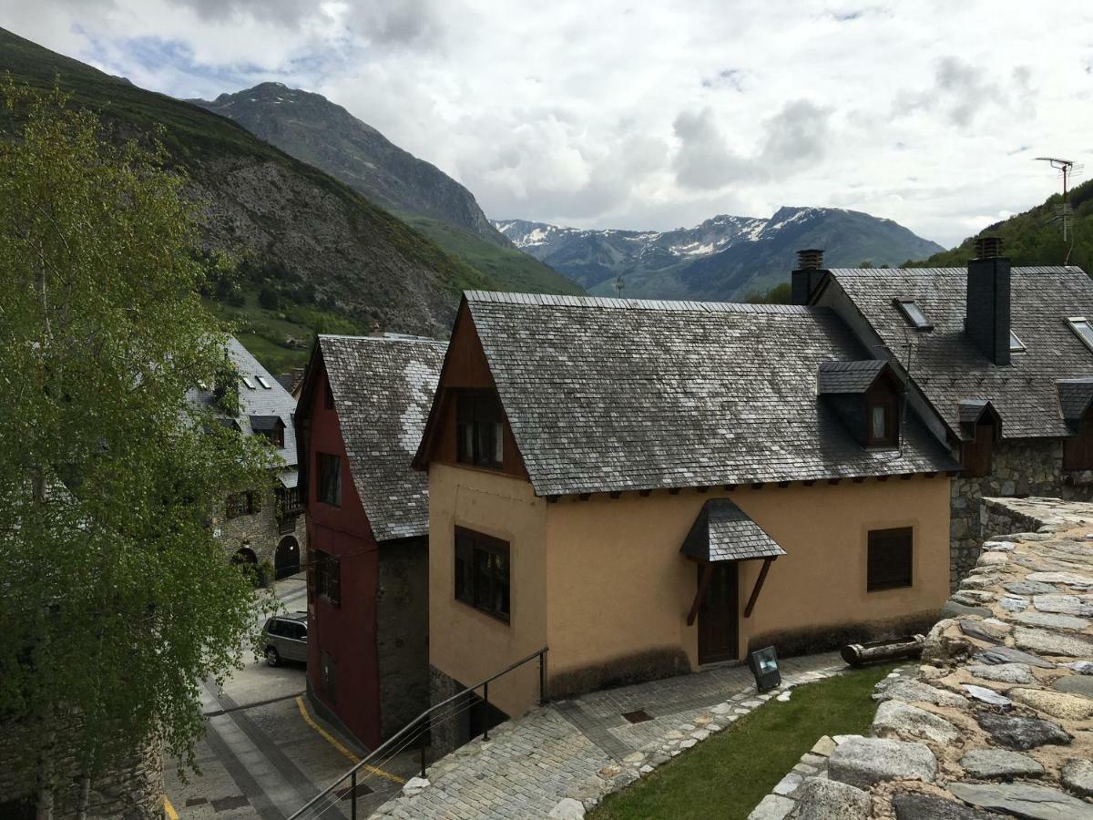 Casa Aranesa Leilighet Arties Eksteriør bilde